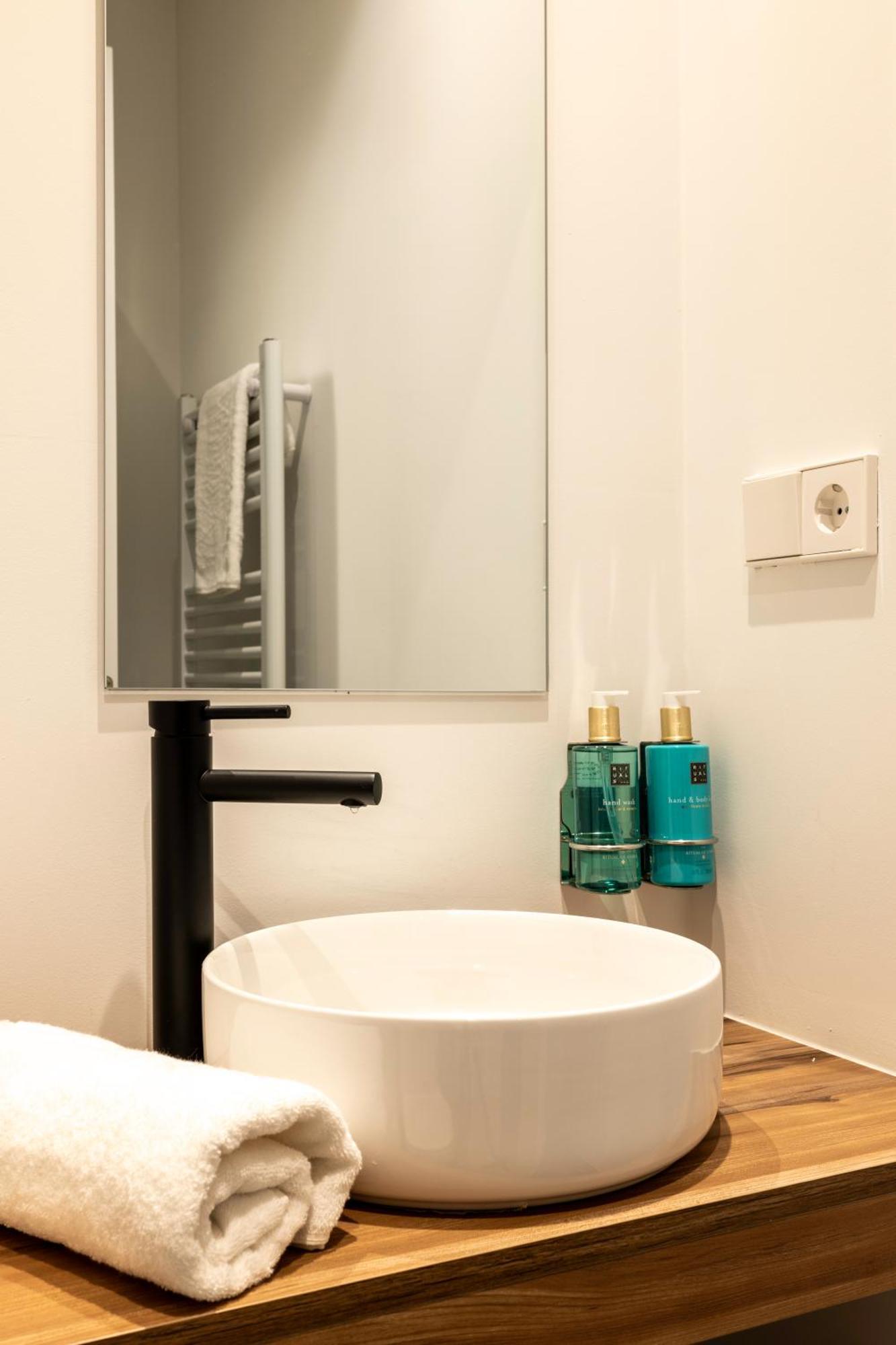 Appartement New Designed Flat 3 Bedrooms 2 Showers *